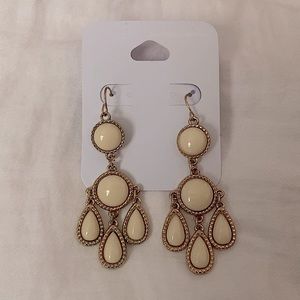 NEW Charming Charlie Earrings